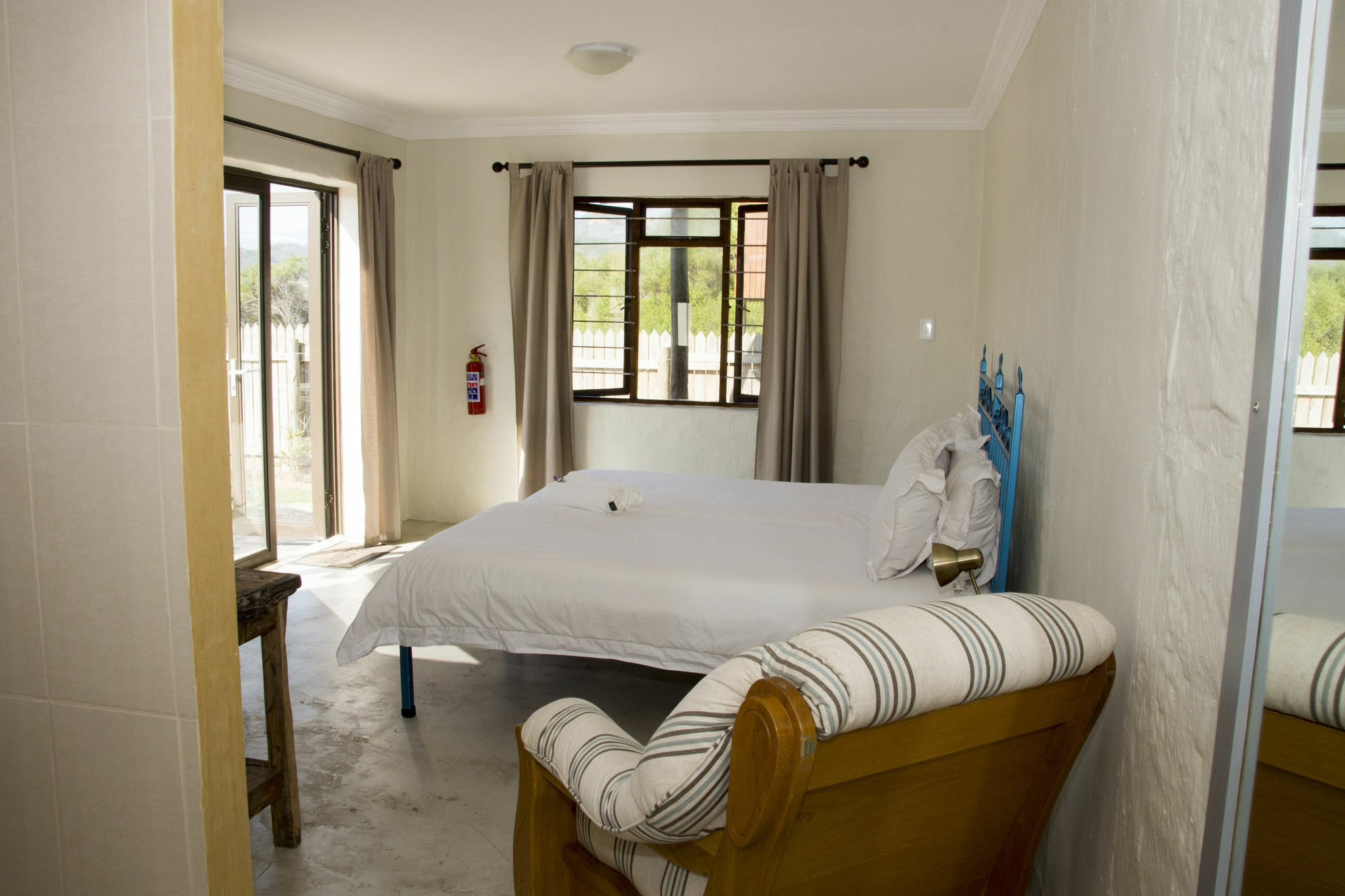 Afrovibe Beach Villa Sedgefield Exterior photo
